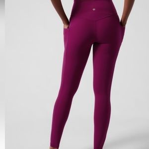 Athleta Salutation Stash Pocket II Tight Jeggings